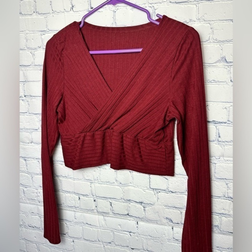 Deep brick red long sleeve crop top